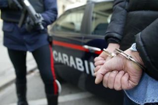 Rho, Blitz dei Carabinieri al "MACEF '08", clandestini e lavoro nero.  3 arresti e 6 denunce
